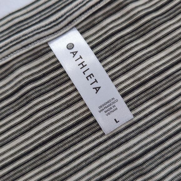 Athleta Top Womens Large Black White Striped Long Sleeve Scoop Neck - Picture 5 of 8